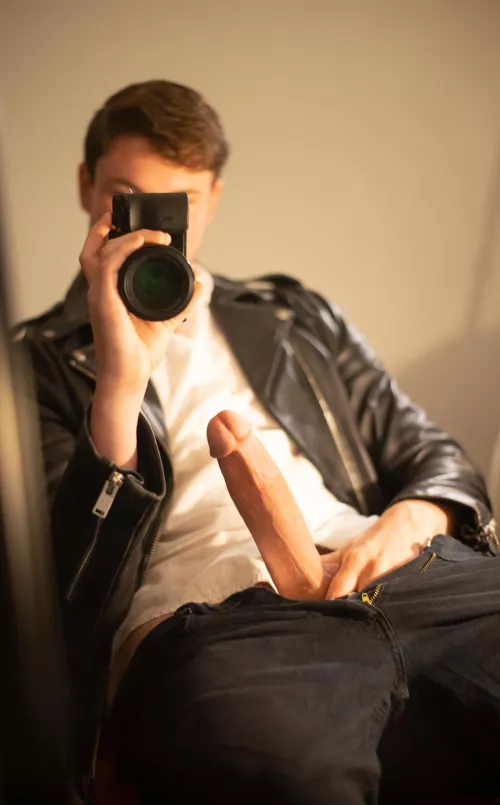 How many rounds are you going with my college cock? by Maple_Cock