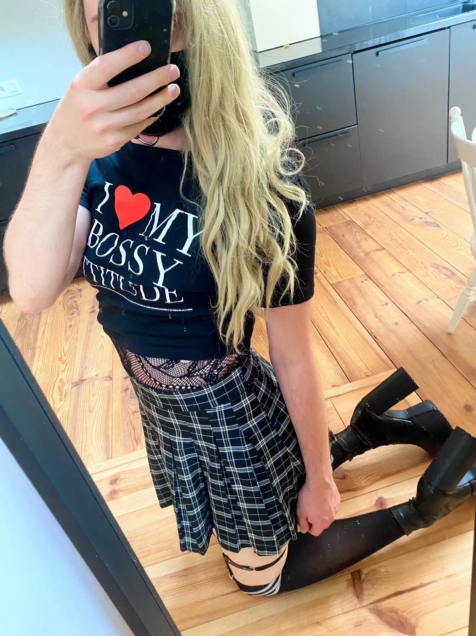 I can be tough 👉👈 :3 posted by FemboySamanthaSweets