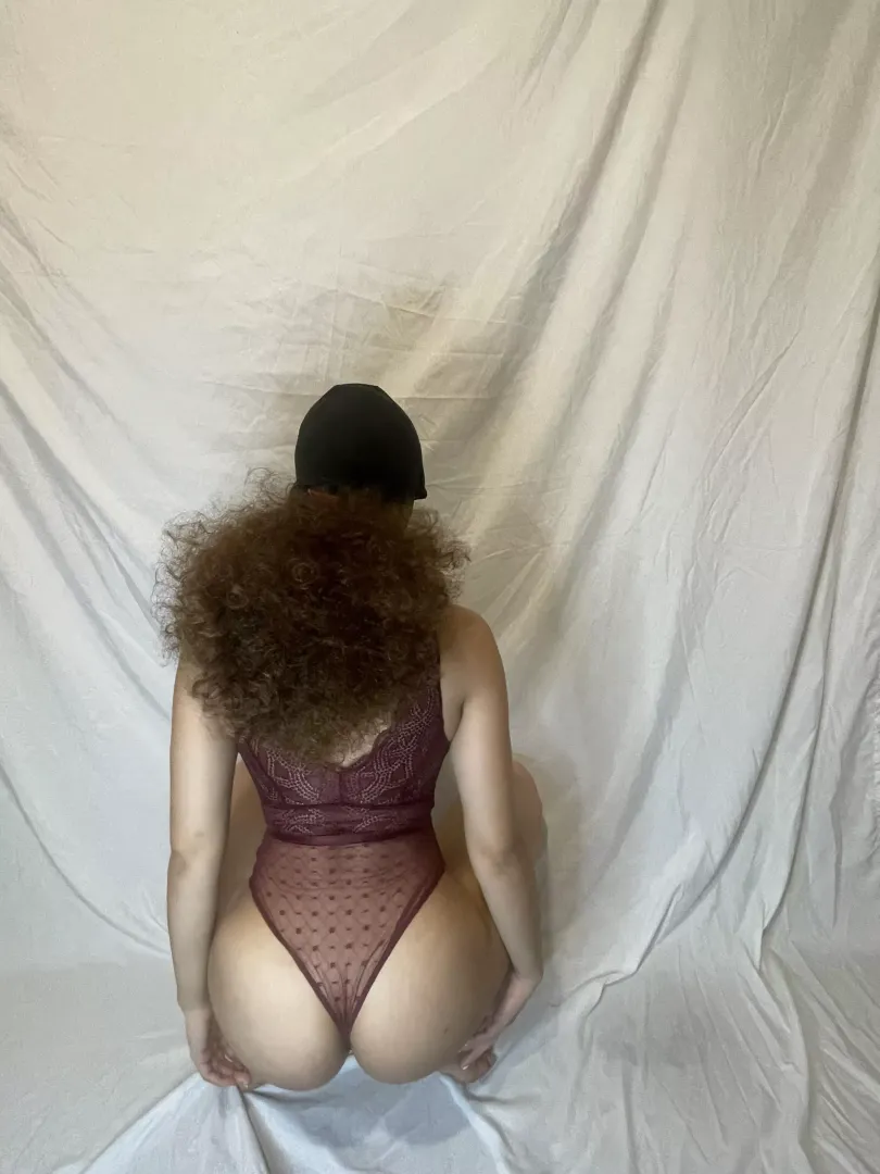 I want my ass sucked on multiple times a day  posted by aqwa_audra