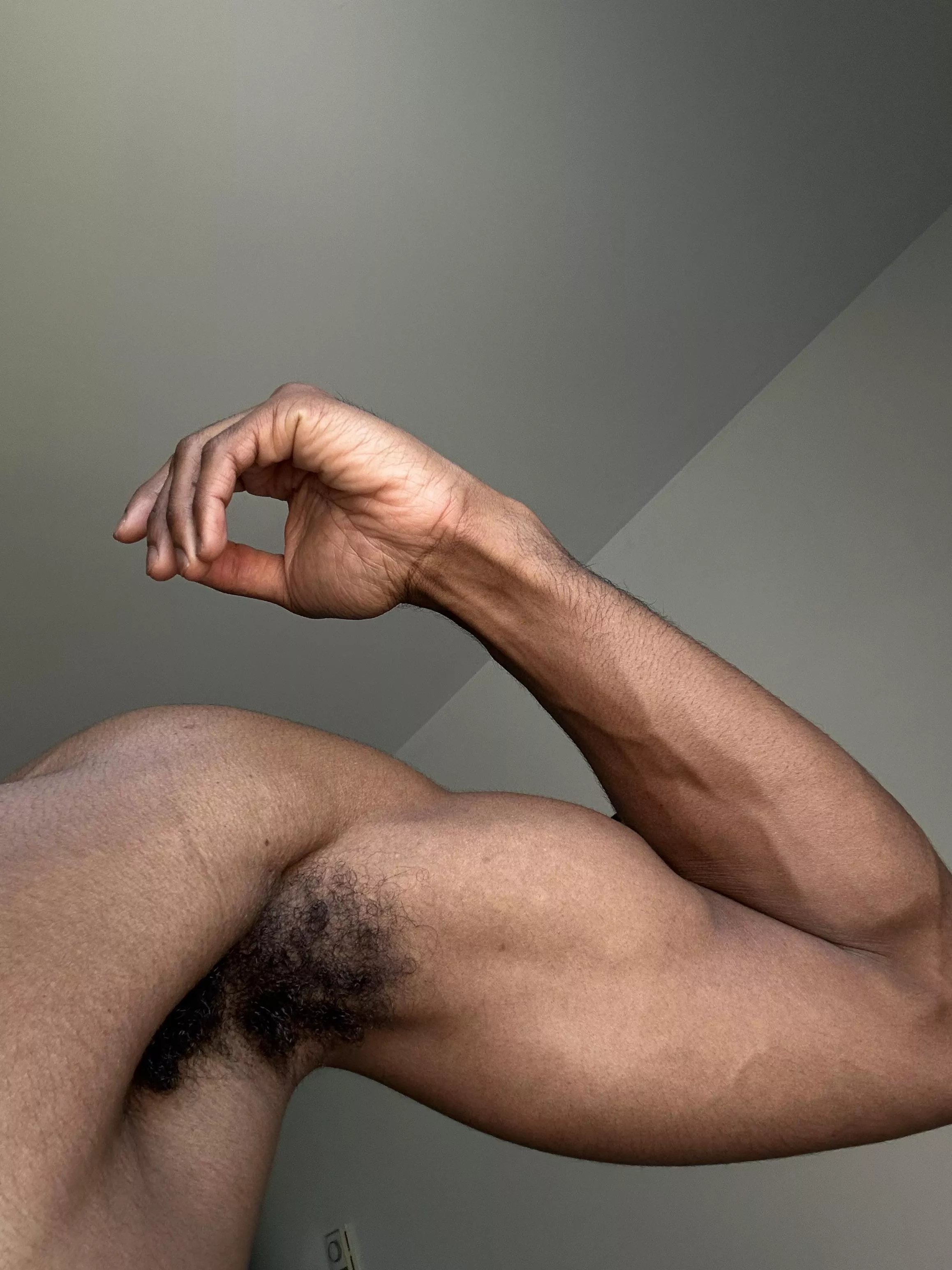 Morning pits  posted by FinePerception3276