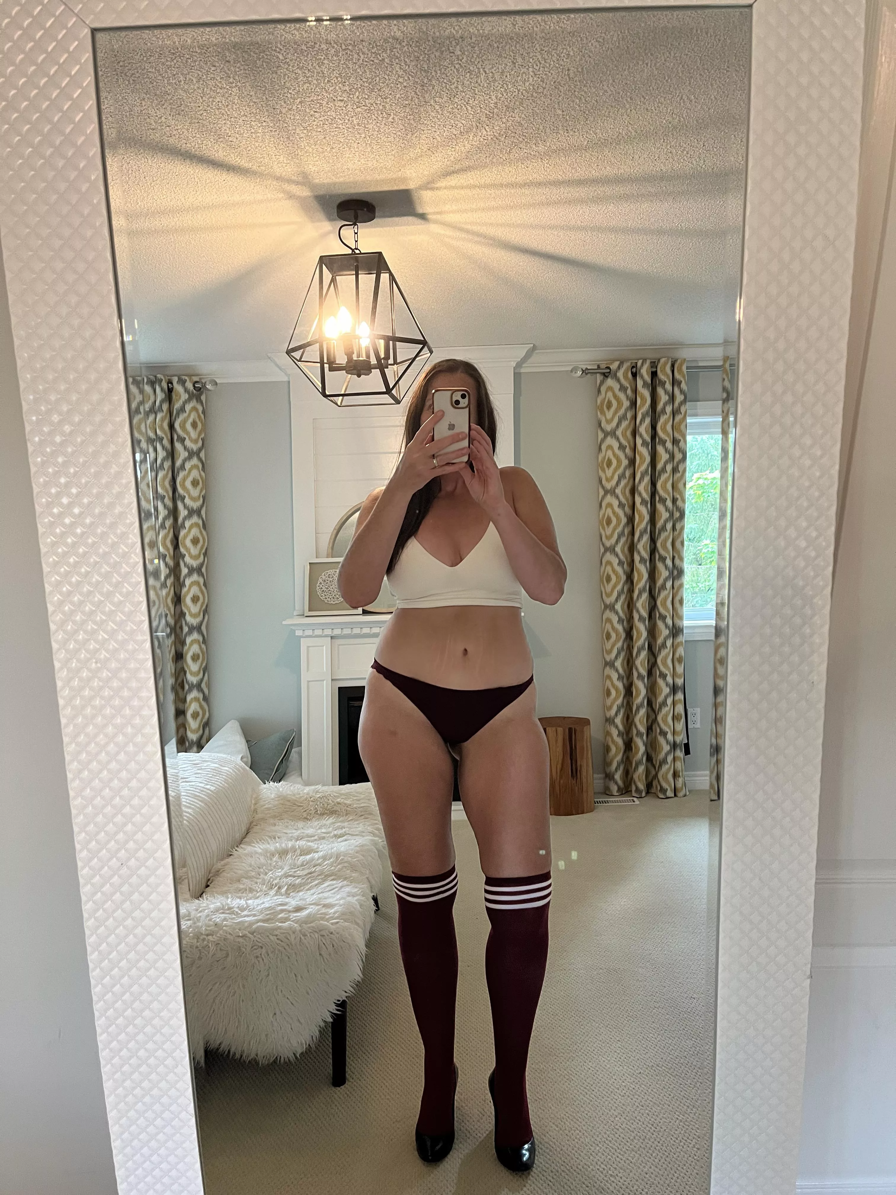 Ready for the BBQ...think the other wives will approve  posted by SoleDependency