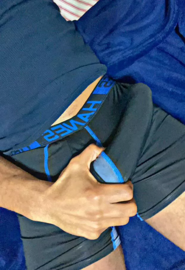 Someone’s exited  posted by lizardtongsoup