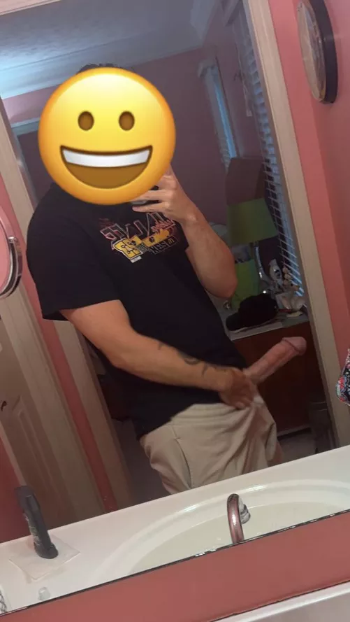 This angle shows off my girth, would you agree  by OwenGraysanatomy