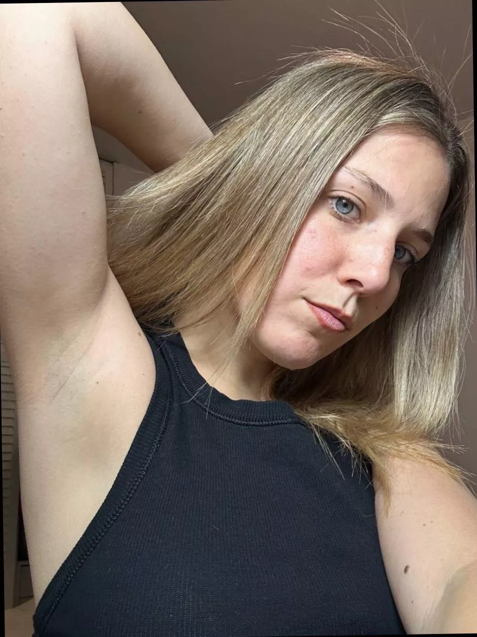 What nickname would you give a girl with such adorable armpits?
 posted by Hamstar13
