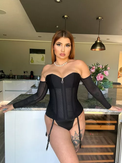 A body like that, you're gonna love it by Welshie466