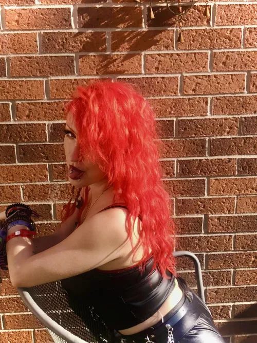 Cannibal corpse and chill?  by Sindy_sixxx