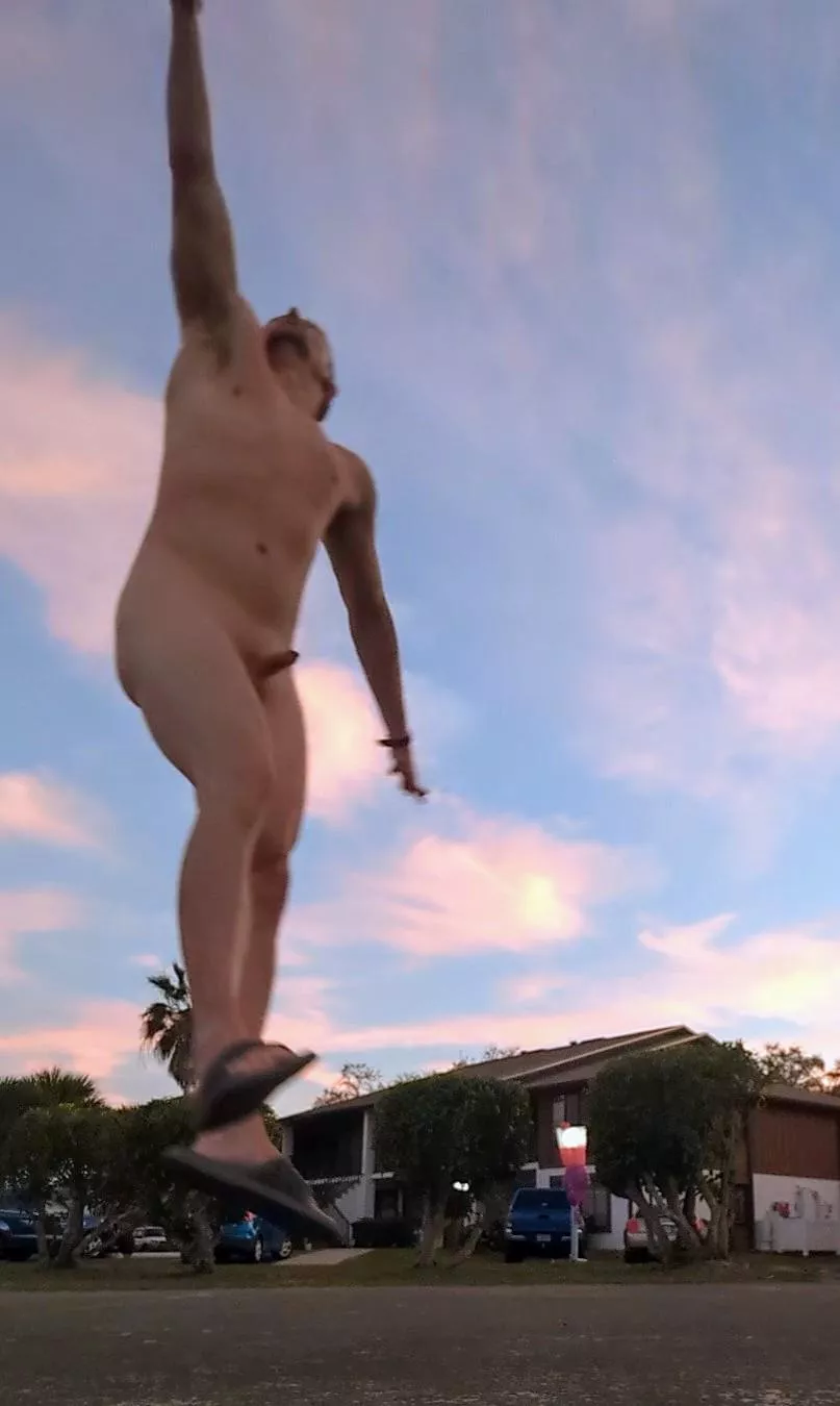 First time playing 🏀 clothes-free - and it was amazing.  posted by Cultural_Drive_3210