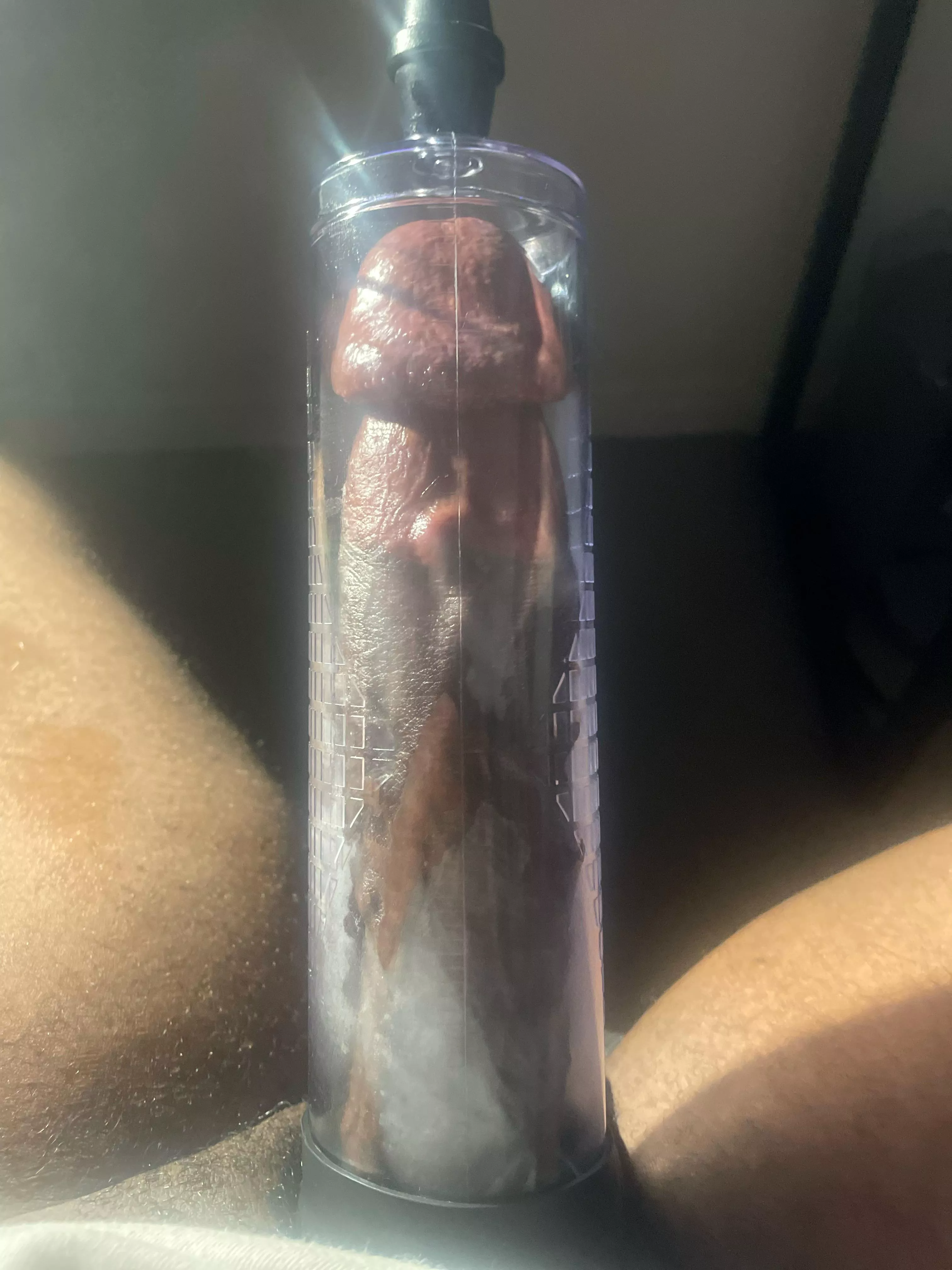 first time pumping 😍 posted by no_masterpica