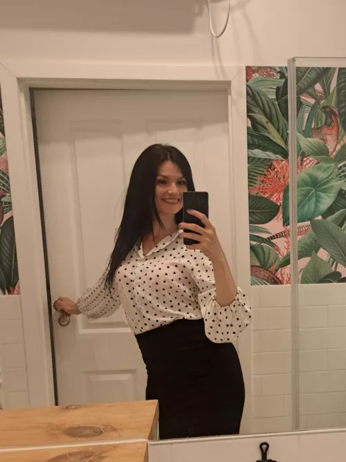 How can I make your Monday morning better? by MartaPeonly