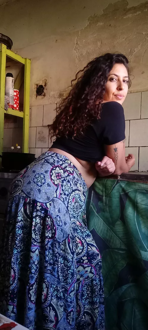 If you like older school run Moms….(41F) by ButterflyBabe_x