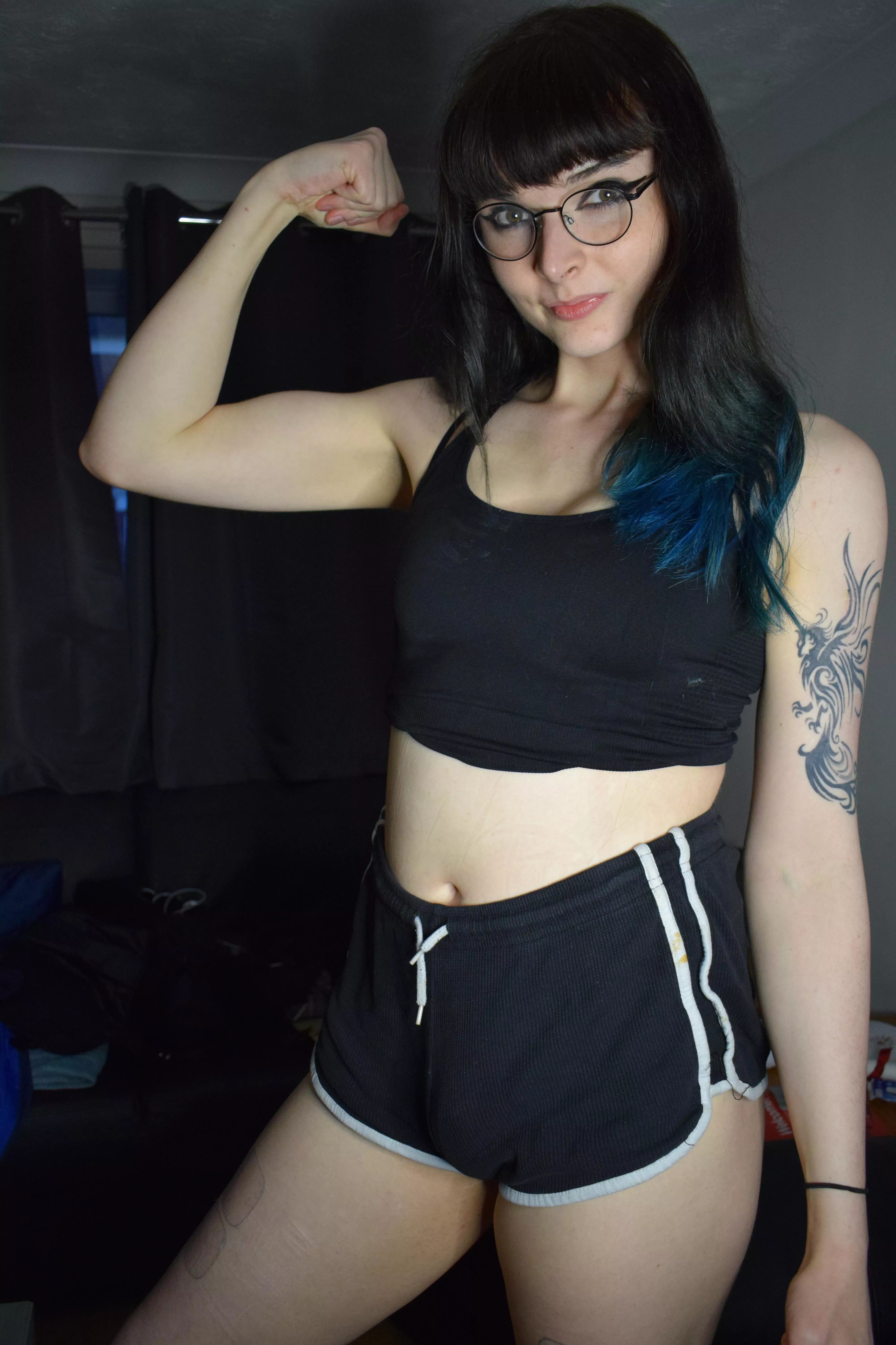 need a new gym buddy ;) posted by tallgothtgirl