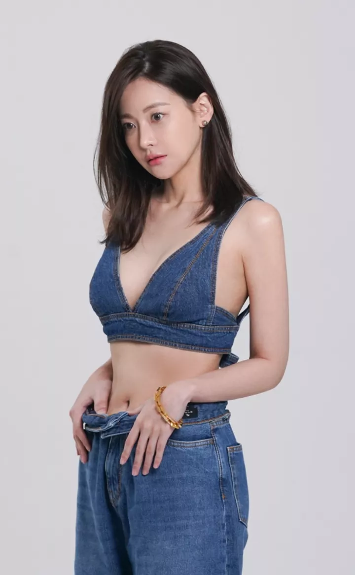 Oh Yeon Seo posted by GlassPercentage3328