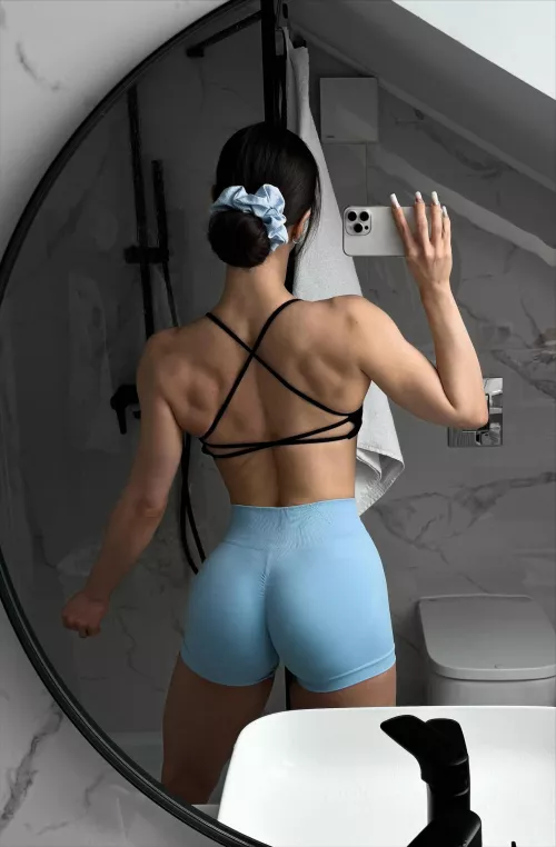 peachy perfect view by linasphysique_