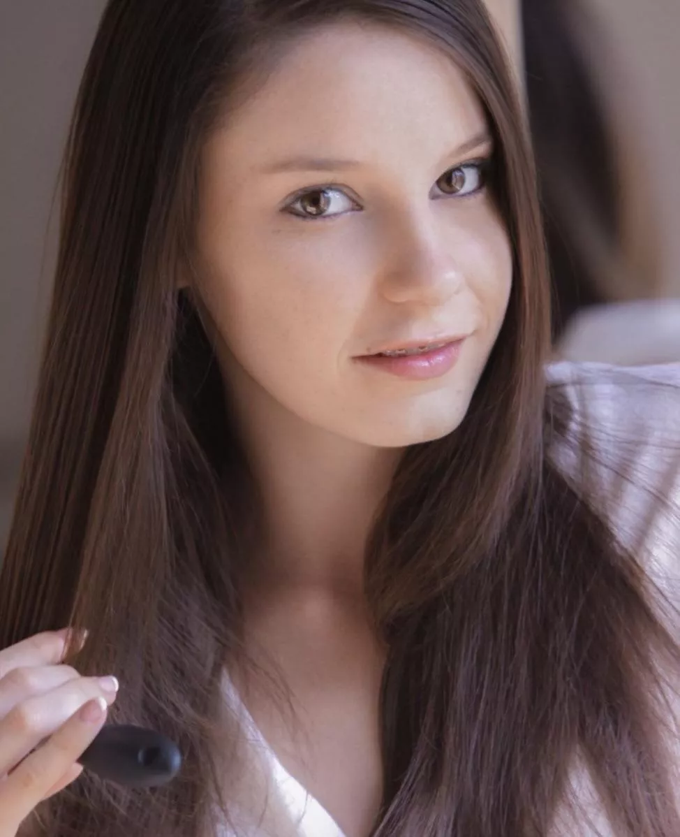 Rilee Marks posted by cashmere1977_v3