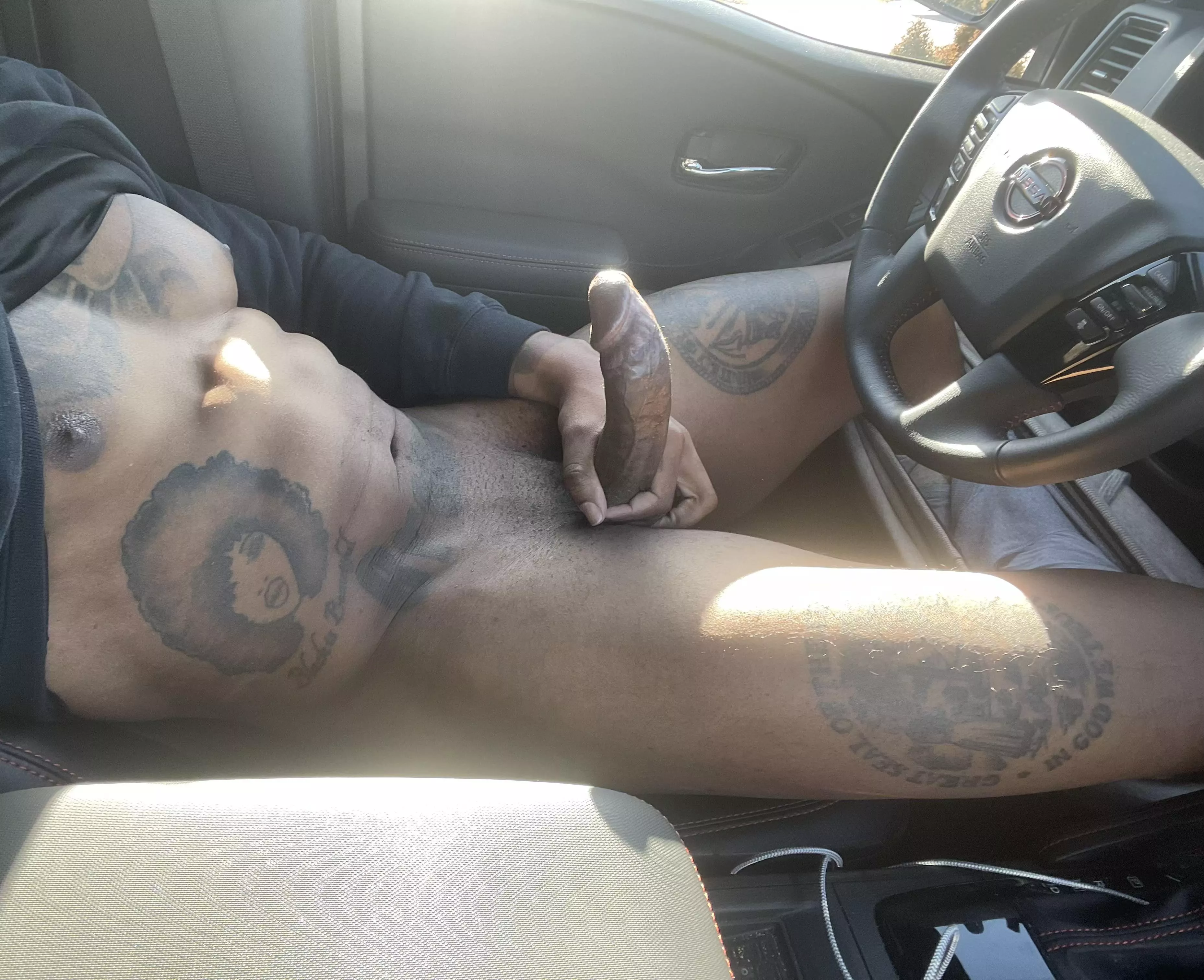 (39) Trying to catch a ride? posted by Raygrayg123