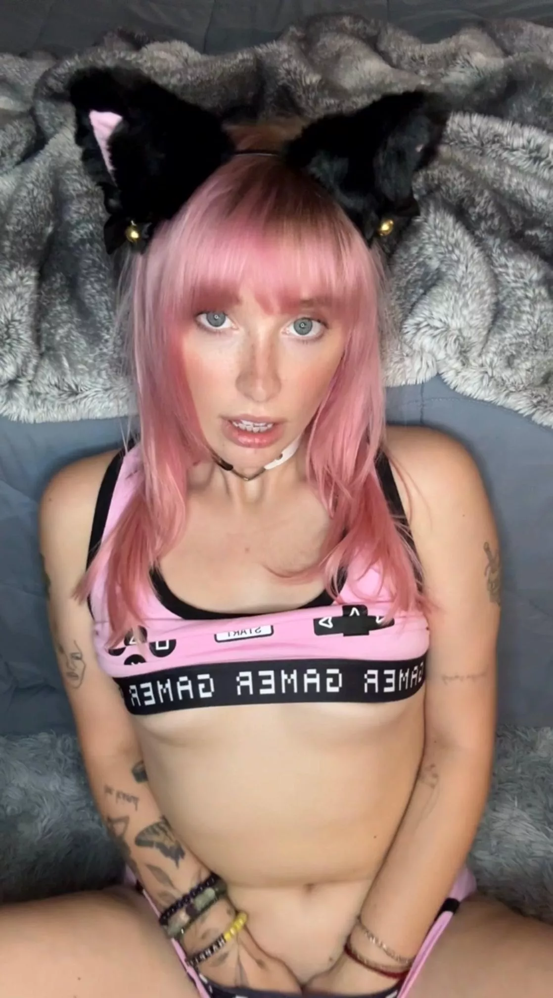 a little bit of underboob for a good day posted by gratefulprincesss