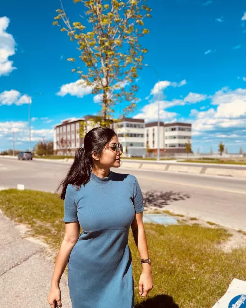 blue dress by figurephilosopher