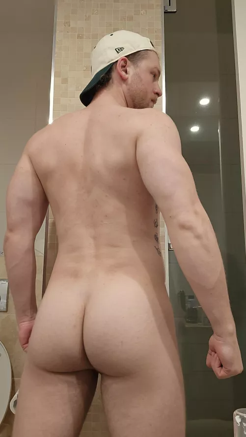 Can't resist showing off a little ;) how would you give it some attention? by TheMiloMoore