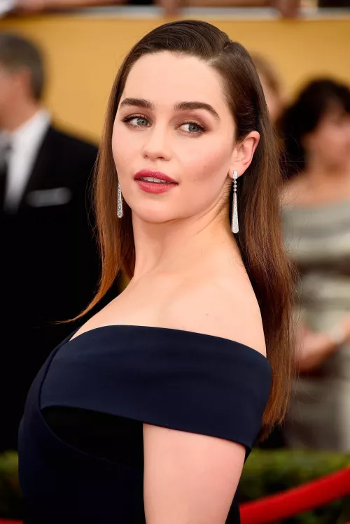Emilia Clarke  by ControlCAD