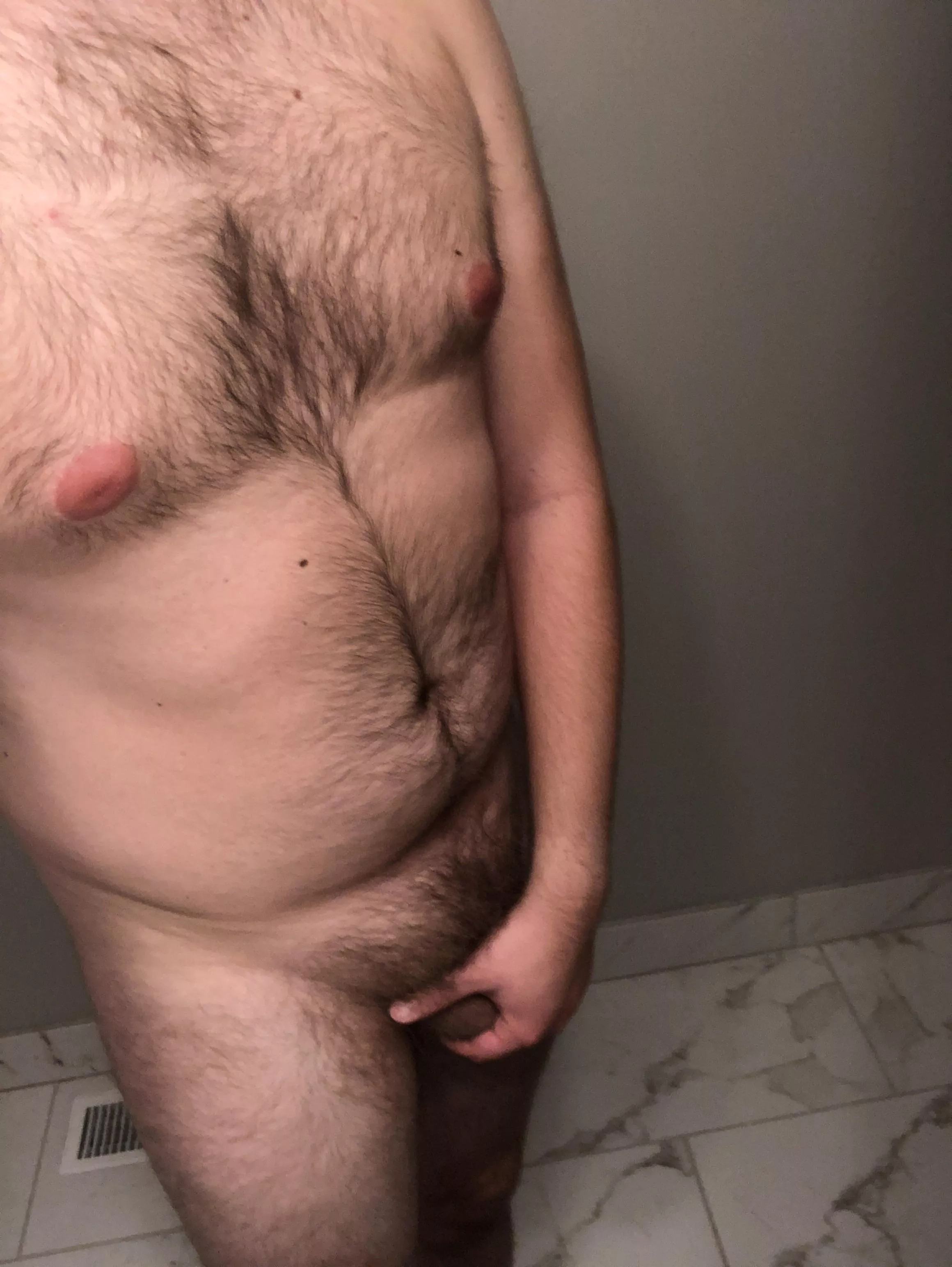 Feeling my body hair today (29) posted by polohomo