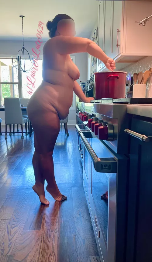 Hi there honey  by LaurenLace0629