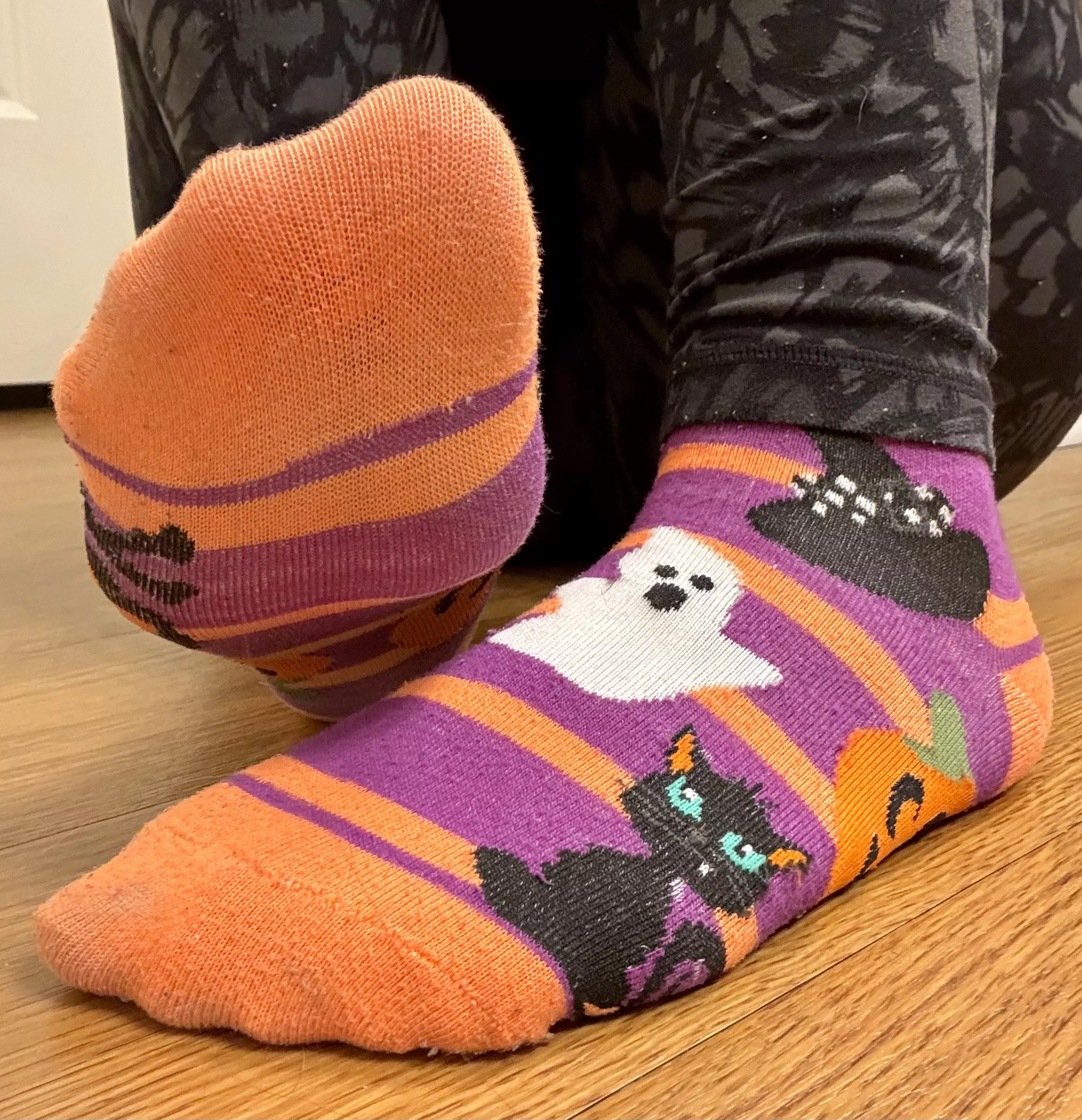 Is it spooky season yet? 👻 posted by FeetToSkeetTo