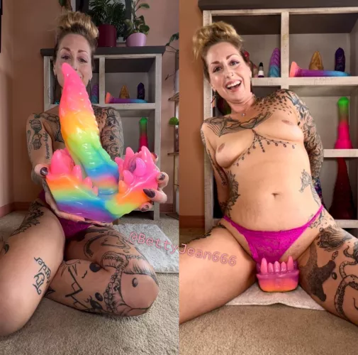 Mirage L is gorgeous and pussy stretching blast! (Creature Feature Toys)  by BettyJean666