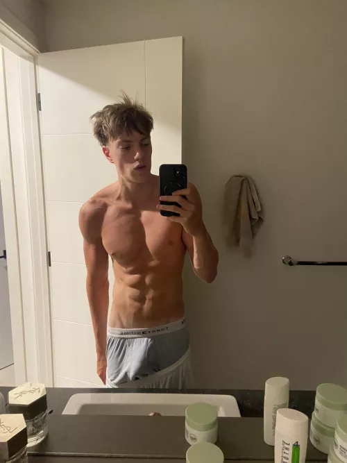 My teen bulge (19) by Either-Individual967