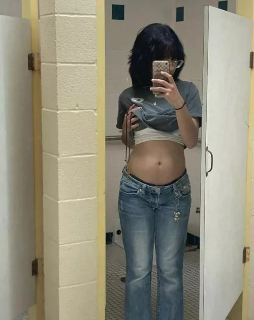 such a babe by Gabriela_gom