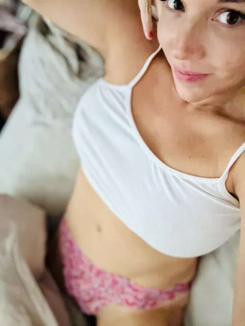 Tell me your best line to get into my panties by HotPepperMILF