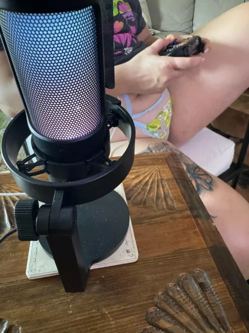 Your Fortnite Queen awaits  by Commercial_cakes