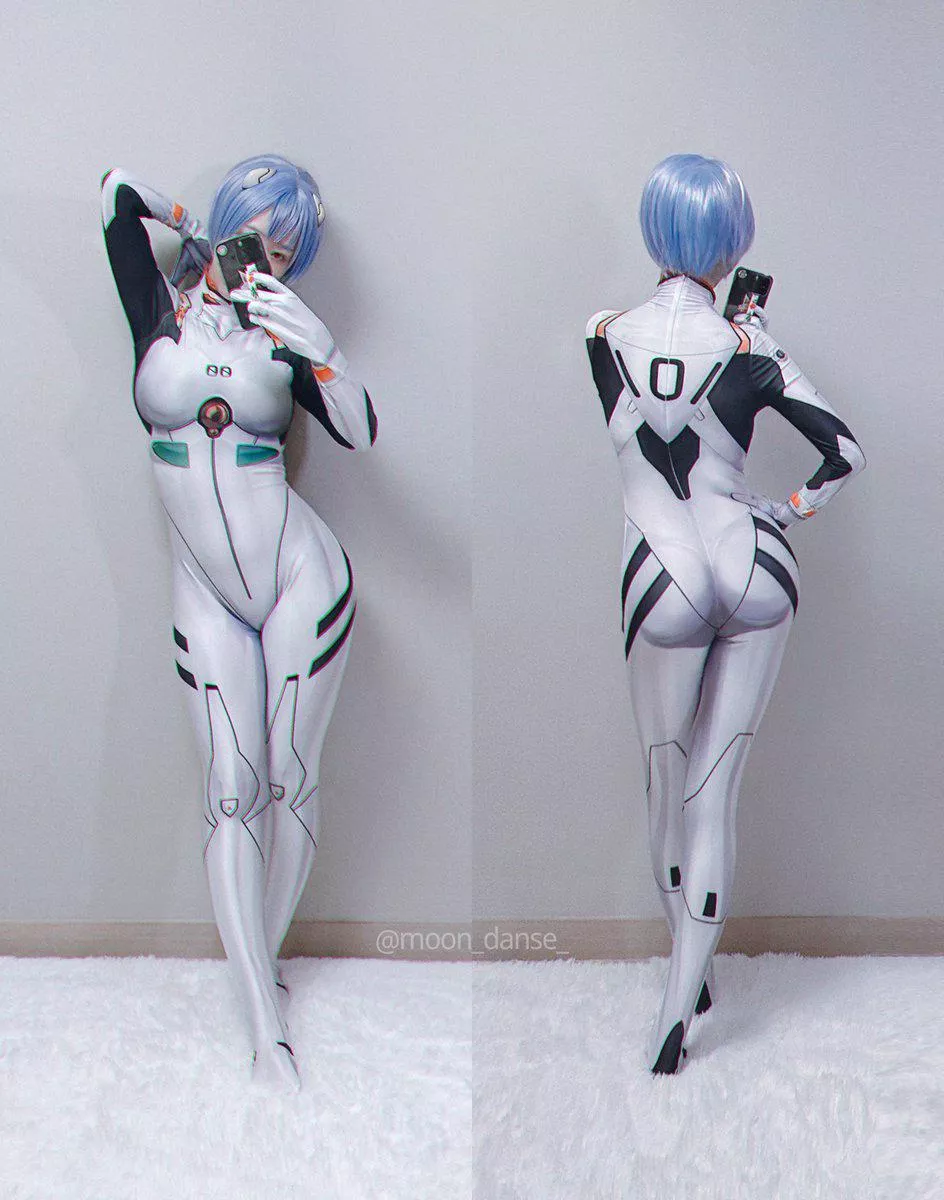 Ayanami Rei cosplay by moon_danse_ [Nikke x EVA] posted by Ok-Year-6455