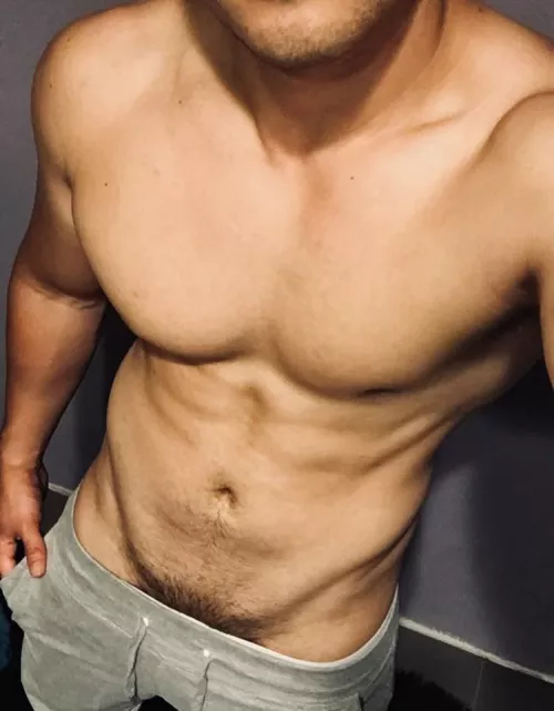 Follow my V ;P lol by _Your_Fantasy_