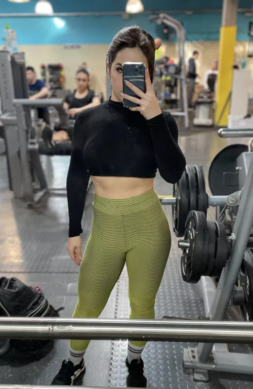 Hard training  by Afroditalatina