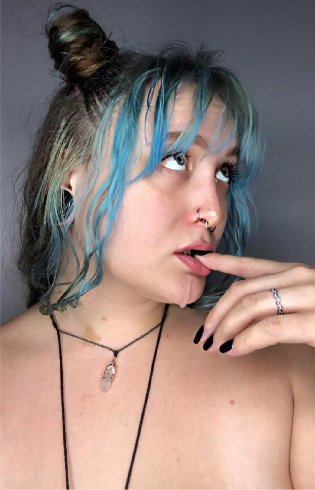 I think i missed a spot, could you get that for me? posted by DoobieDaisy