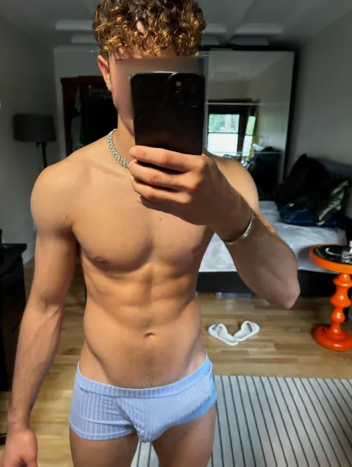 I've just come back from school 😗 by flavio_booy