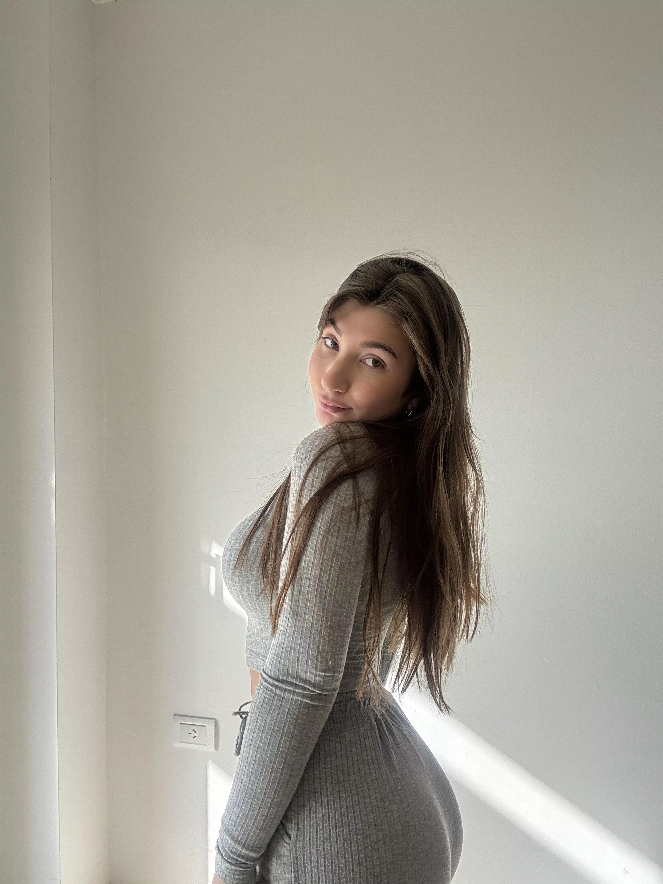 Leggings making today's hike extra scenic posted by tweetysweetiechic