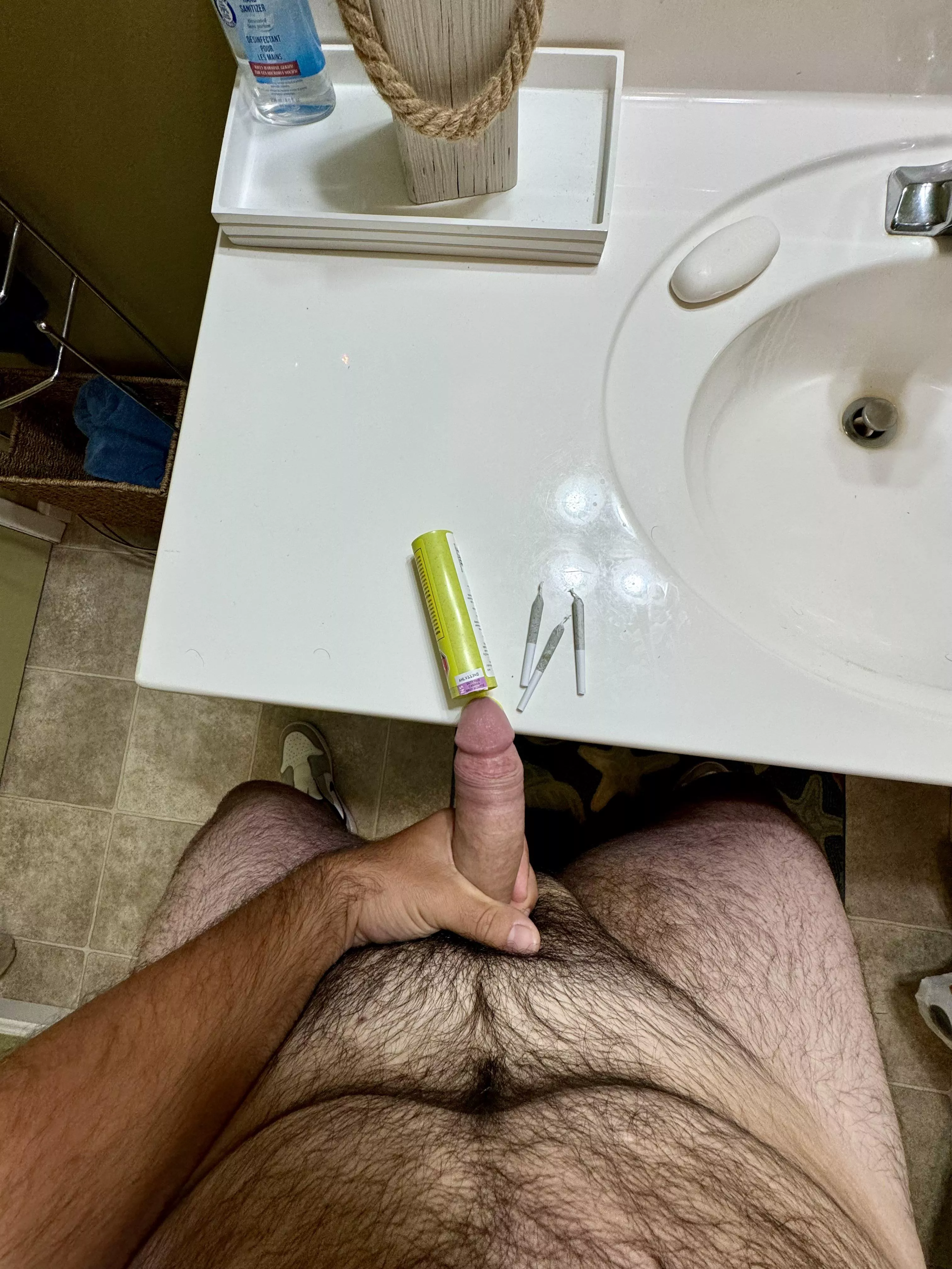 (M)aking the 10 pack doob tube look a little small 😏 posted by ComparisonWild6816