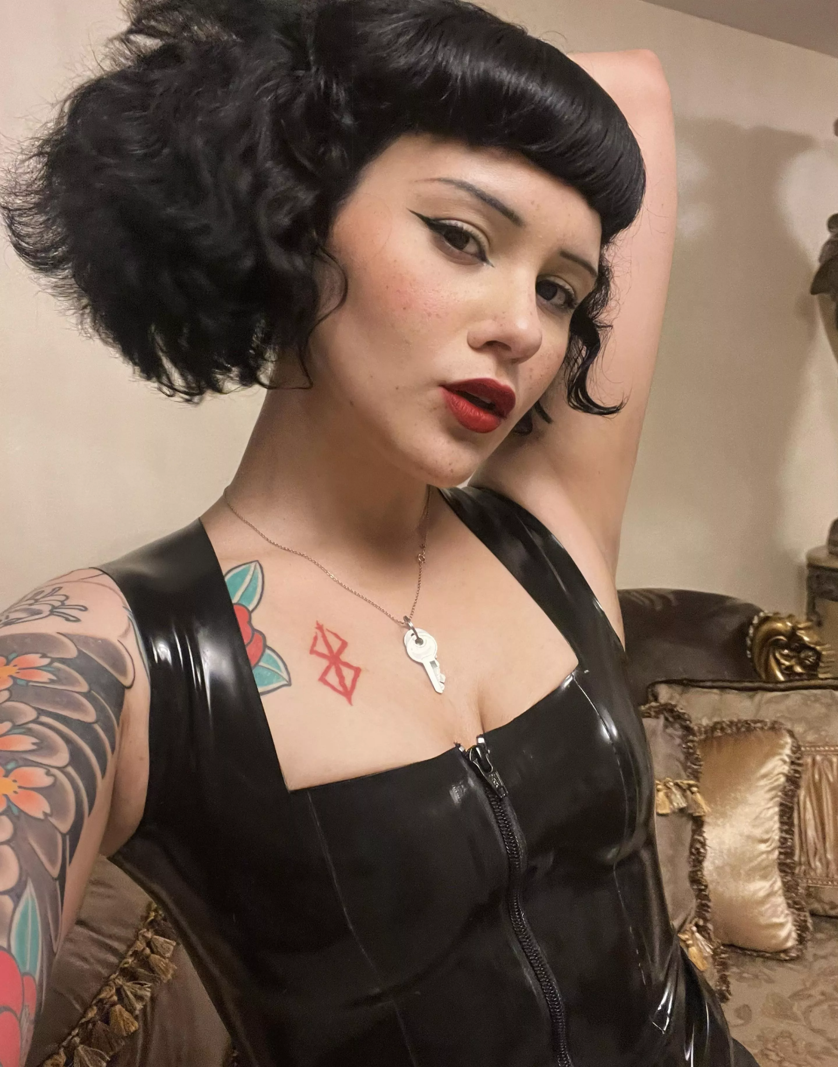 Sweating in latex is such a turn on  posted by MistressPerpetua