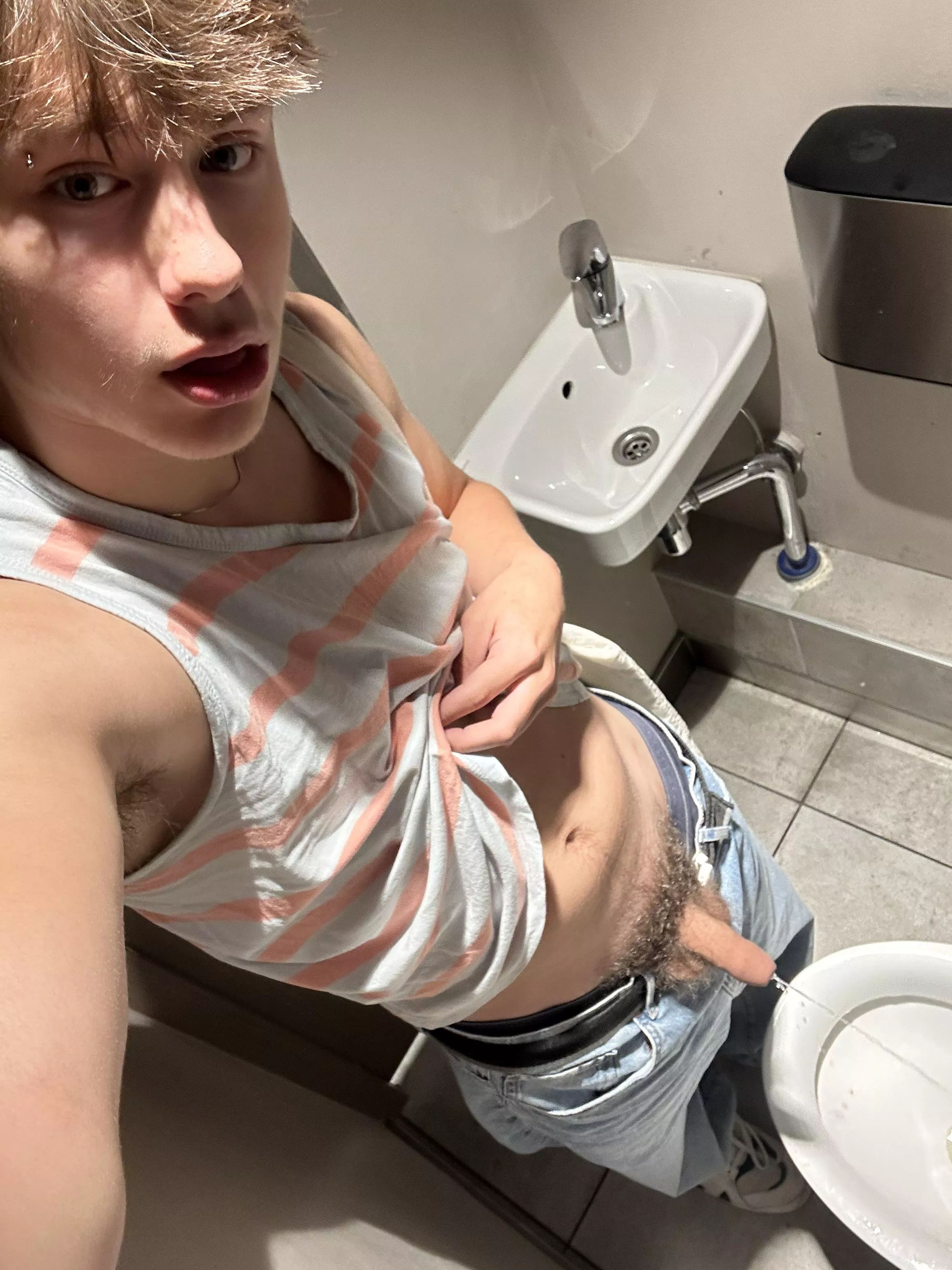 tell me if I can piss on you since I really enjoy it?😳 posted by Favoriteteenboy