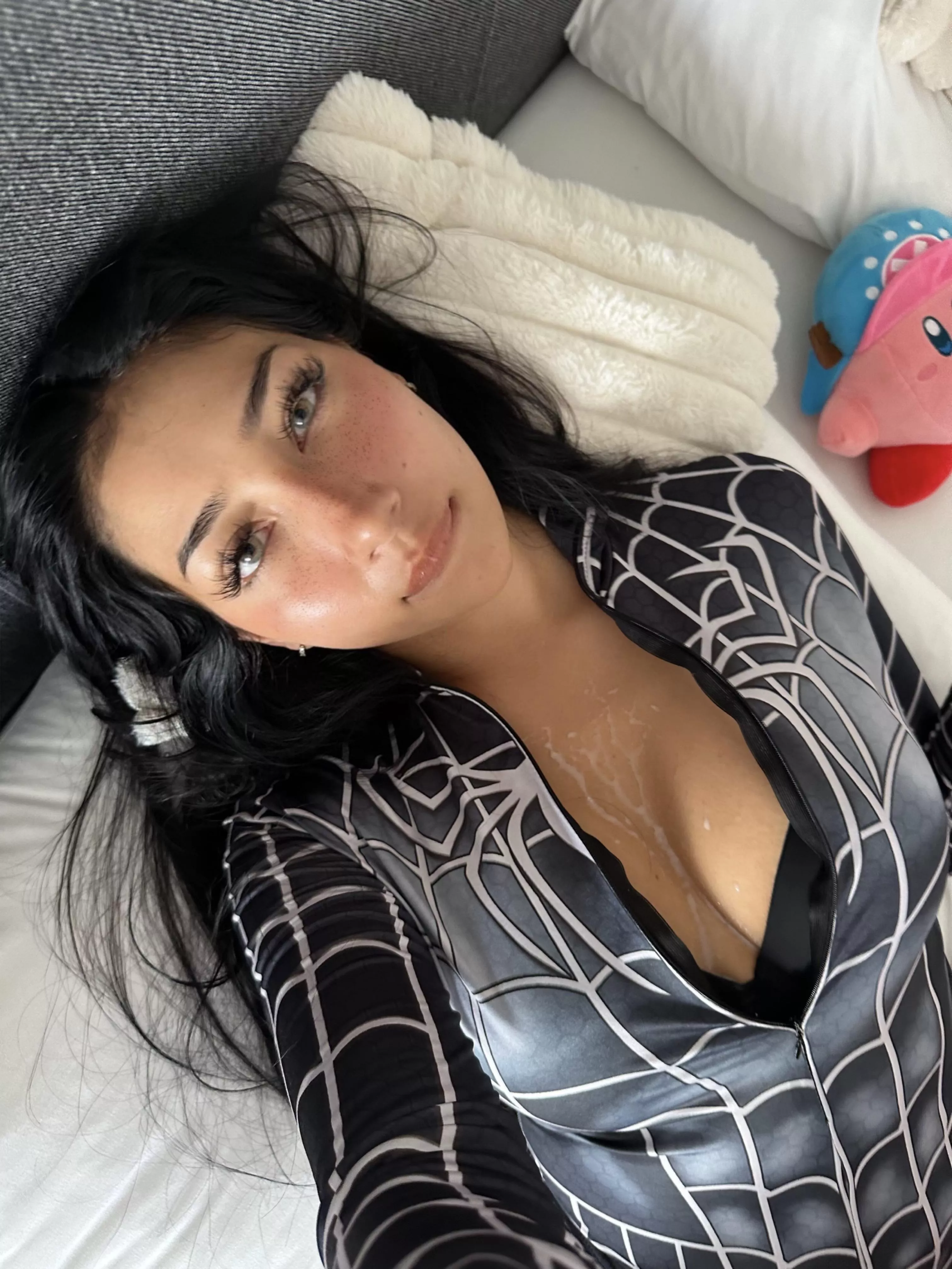 These selfies are for you, darling posted by ObjectiveStrike5501