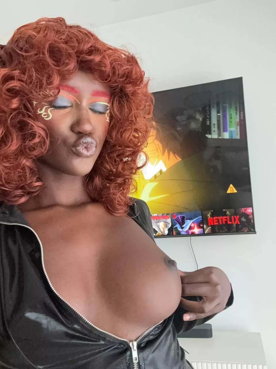 you don't have to choose, you kiss lips first, then boobs posted by OppositeMarmoset