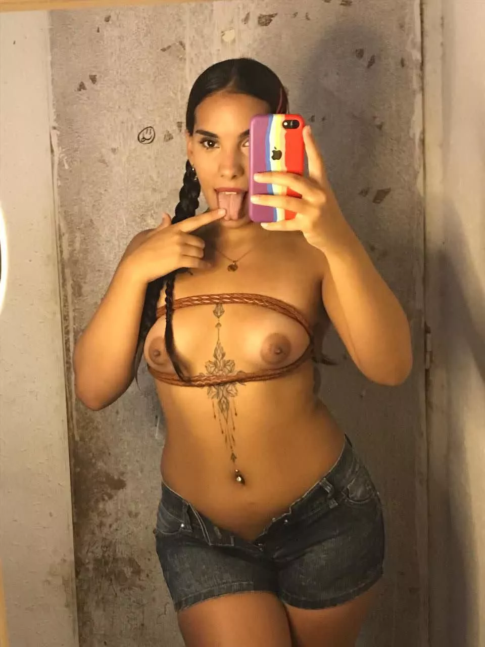 Your dark puta ;) posted by AidaAcostaAA