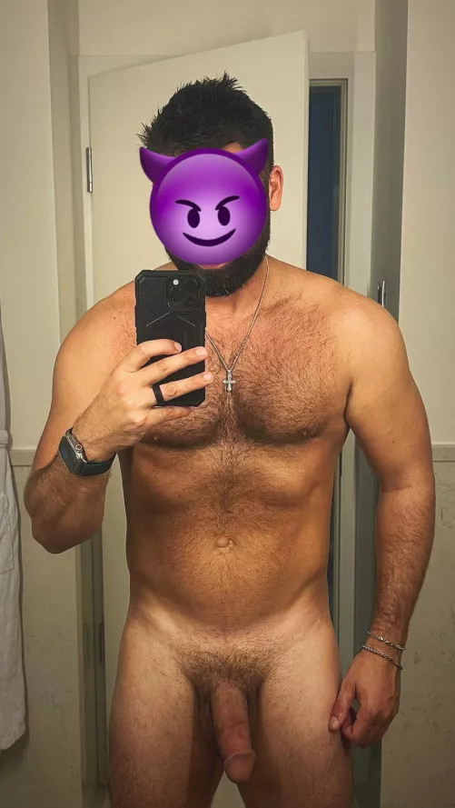 35 (m) Married, bored in the bedroom. Honest opinions, best and worst? by cs_bi