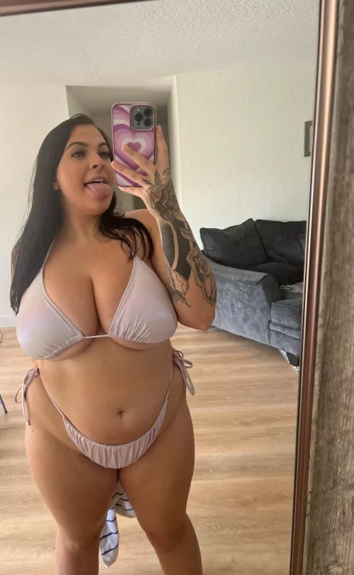 Am I your type ?  by sav_brooke