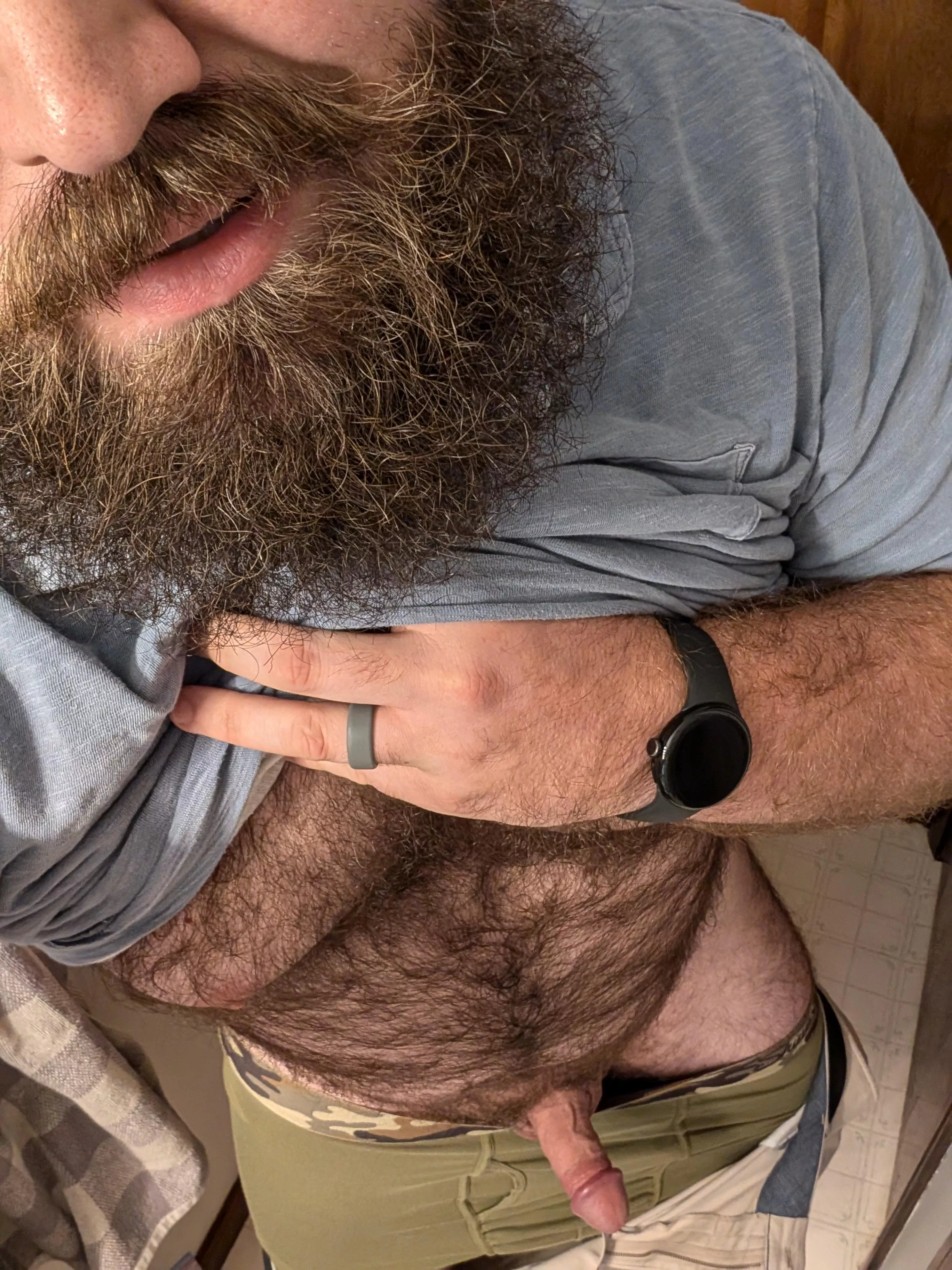 Even when I work from home, you know you're IT guy is still in the bathroom taking nudes pics. 😏😈 posted by BeardedAnonnn