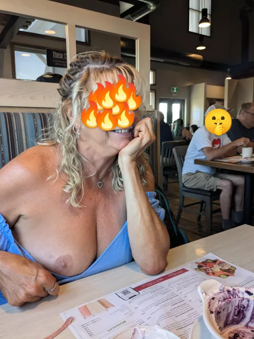 Flashing during dessert. by stagsvixenwatcher