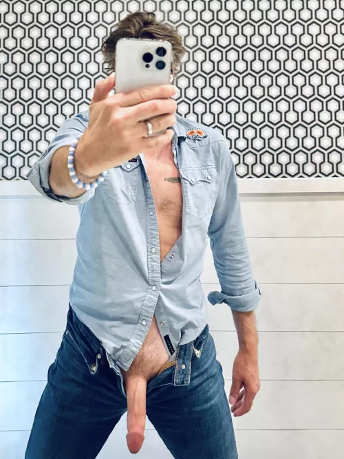 Fucks well [48] by WillingnessQueasy475