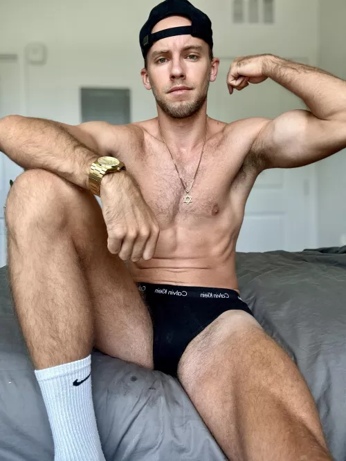 Get on your knees for your 6’3 Jewish King by troy_green69