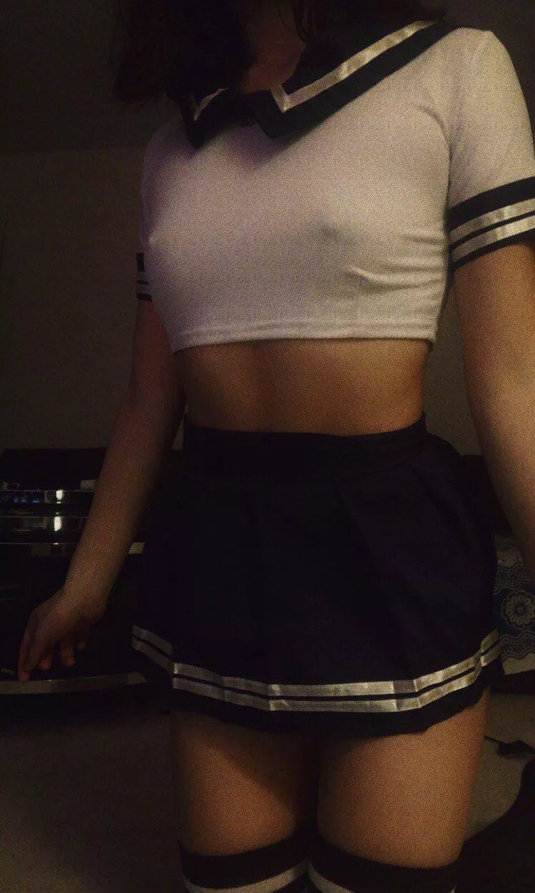 hi im new here. hows your day?! posted by vasiax